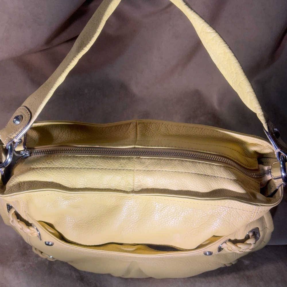 B. Makowsky Yellow Leather Hobo Shoulder Bag - Picture 4 of 13